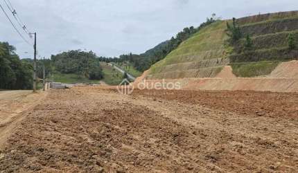 TERRENO COMERCIAL AYMORÉ