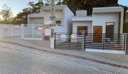 CASA  PRIMEIRO DE MAIO