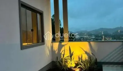 Casa com 2 dormitórios à venda, 85 m² por R$ 419.000,00 - Centro - Guabiruba/SC