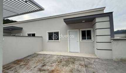 Casa com 3 quartos, São Pedro - Brusque