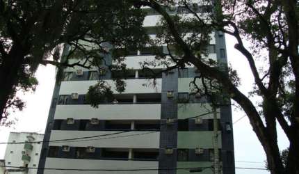 Prédio em excelente localização no bairro do Espinheiro!