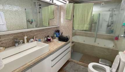 Apartamento com 4 quartos na Torre