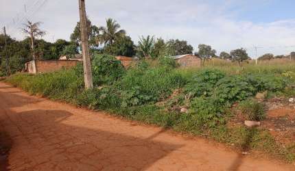 LOTES À VENDA 300M2 ESCRITURADOS...PRÓXIMO  A BR 040 300M APENAS PREÇO AVISTA.