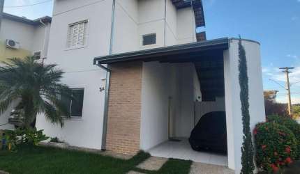Casa à venda, 2dorm. 1 suíte, 3 salas, garagem coberta, área gourmet. Cond. Jardins Residencial. Pi