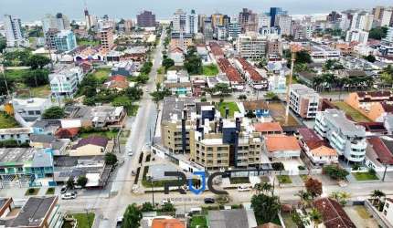 Apartamento tipo em Caiobá