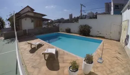 Casa com 4 quartos à venda em Ouro Preto, Belo Horizonte  por R$ 2.400.000
