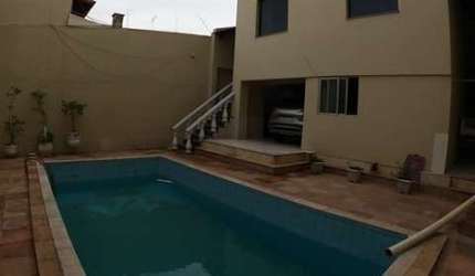 Casa com 8 quartos à venda em Ouro Preto, Belo Horizonte  por R$ 1.700.000