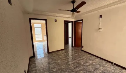 Apartamento de 2 Dormitórios com Vaga Coberta à Venda no Central Parque