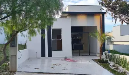 Casa moderna c/ piscina e gourmet no Condomínio Residencial Jardim