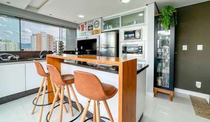 Cobertura com 2 quartos à venda no Victor Konder, Blumenau , 142 m2 por R$ 1.290.000