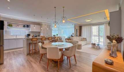 Apartamento com 4 quartos à venda no Centro, Itapema , 193 m2 por R$ 3.790.000