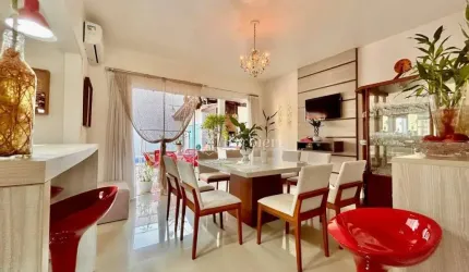Casa com 3 quartos à venda no Velha, Blumenau , 220 m2 por R$ 1.300.000