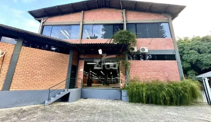 Barracão / Galpão / Depósito com 12 salas para alugar no Velha Central, Blumenau , 1700 m2 por R$ 25.000