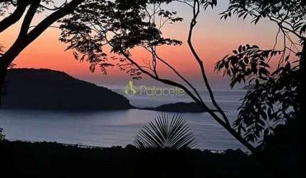 Casa à venda 4 Quartos, 3 Vagas, 1200M², Prumirim, Ubatuba - SP
