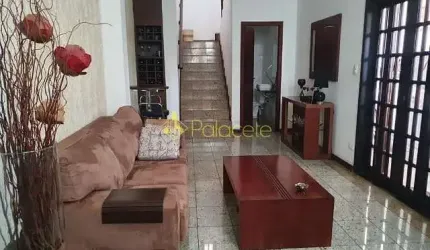 Casa à venda 3 Quartos, 1 Suite, 2 Vagas, 236M², Loteamento Residencial Andrade, Pindamonhangaba -