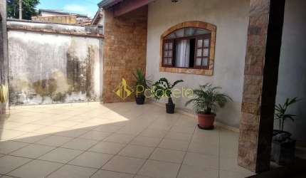 Casa à venda 3 Quartos, 1 Suite, 2 Vagas, 250M², Vila Menino Jesus, Caçapava - SP