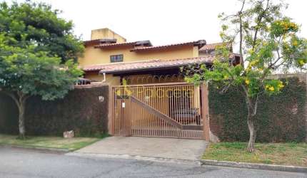 Casa à venda 2 Quartos, 1 Suite, 2 Vagas, 300M², Jardim Yassuda, Pindamonhangaba - SP