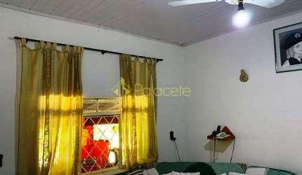 Casa à venda 2 Quartos, 2 Vagas, 125M², Triângulo, Pindamonhangaba - SP