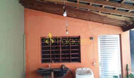 Casa à venda 2 Quartos, 2 Vagas, 150M², Jardim Mariana, Pindamonhangaba - SP
