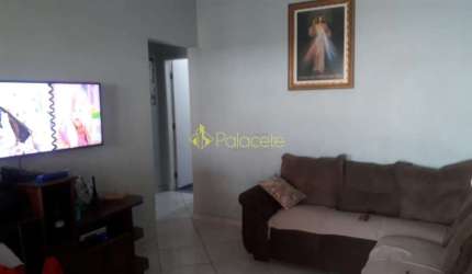 Casa à venda 2 Quartos, 1 Suite, 2 Vagas, Chácara Tropical, Potim - SP