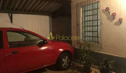 Casa à venda 2 Quartos, 4 Vagas, 250M², Jardim Eloyna, Pindamonhangaba - SP
