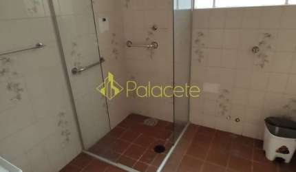 Casa à venda 2 Quartos, 1 Vaga, 250M², Centro, Taubaté - SP