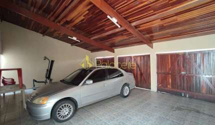 Casa à venda 2 Quartos, 3 Vagas, 190M², Residencial Vale das Acácias, Pindamonhangaba - SP