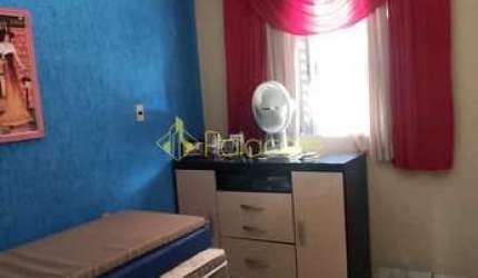 Casa à venda 3 Quartos, 1 Suite, 300M², Residencial Ouro Verde, Pindamonhangaba - SP
