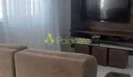 Casa à venda 3 Quartos, 1 Suite, 1 Vaga, Vila São José, Taubaté - SP