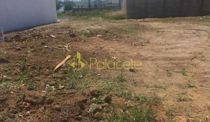 Terreno à venda 200M², Parque das Palmeiras, Pindamonhangaba - SP