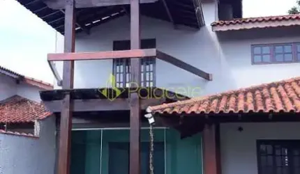 Casa à venda 3 Quartos, 1 Suite, 2 Vagas, 450M², Jardim Residencial Doutor Lessa, Pindamonhangaba -