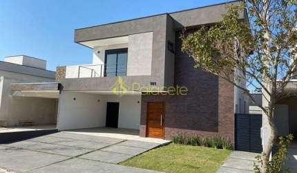 Casa à venda 4 Quartos, 1 Suite, 4 Vagas, 300M², Bairro do Grama, Caçapava - SP | Condomínio Terras