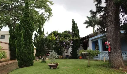 Casa à venda 6 Quartos, 2 Suites, 1256.52M², Santana, Pindamonhangaba - SP
