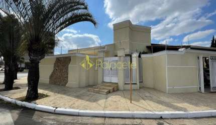 Casa à venda 3 Quartos, 1 Suite, 2 Vagas, 400M², Bel Recanto, Taubaté - SP