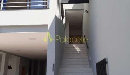 Casa à venda 4 Quartos, 4 Suites, 2 Vagas, 300M², Village Mantiqueira, Guaratinguetá - SP