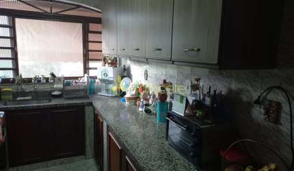 Casa à venda 3 Quartos, 1 Suite, 6 Vagas, 1853M², São Geraldo, Aparecida - SP