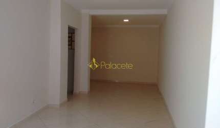 Comercial para Locação 1 Suite, 40M², Centro, Pindamonhangaba - SP | SALA COMERCIAL