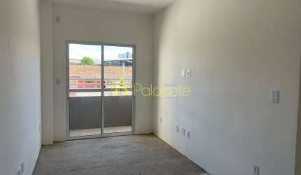 Apartamento dois dormitórios com suíte e sacada à venda, ótima localização, Bosque da Princesa, Pin