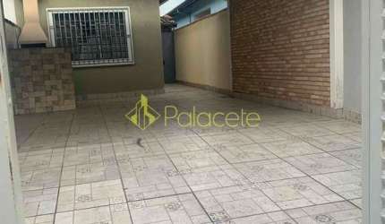 Casa à venda, Proximo ao centro no Alto do Cardoso,3 dormitorios em Pindamonhangaba, SP