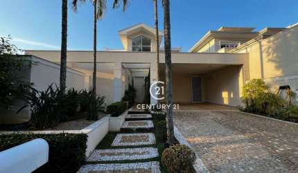 Sobrado com 4 dormitórios à venda, 317 m² por R$ 2.979.000,00 ao lado da Hípica