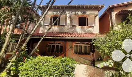 Casa com 3 quartos à venda, 175 m² por R$ 800.000 - Centro - Mongaguá/SP