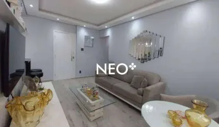 Apartamento mobiliado, 3 dormitórios, Pompéia, em Santos.