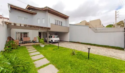 Sobrado com 4 quartos  à venda, 311.00 m2 por R$1200000.00  - Santa Quiteria - Curitiba/PR