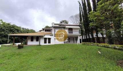 IMÓVEL COM 5 DORMITÓRIOS E COM 340M² À VENDA EM ÓTIMO CONDOMÍNIO FECHADO!!