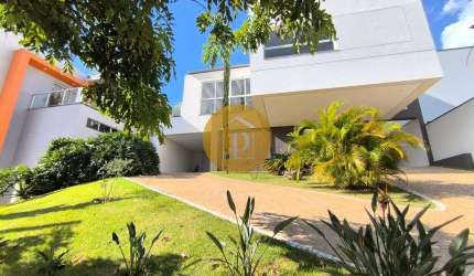 IMÓVEL EXCLUSIVO NO CONDOMÍNIO VILLA RAVENNA