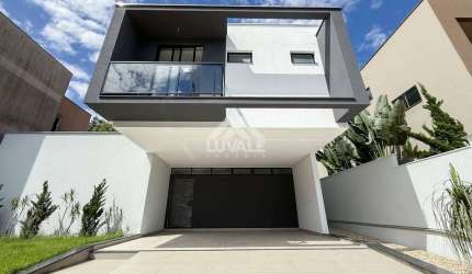 Casa | Amizade | 4 suítes | 248m²