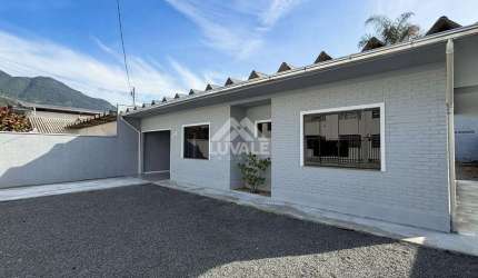 Casa | Centenário | 3 quartos | 170m²