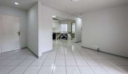 Apto Semimobiliado | Czerniewicz | 3 quartos (1 suíte) | 96m²
