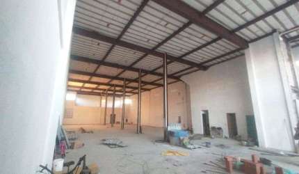 Galpão para alugar, 550 m² por R$ 40.000,02/mês - São Cristóvão - Cabo Frio/RJ
