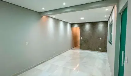 Sobrado para venda possui 145 metros quadrados com 3 quartos